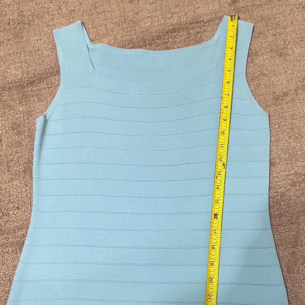 Cable & Gauge Light Blue Elegant Knit Sleeveless Top Summer Office - Picture 5 of 9